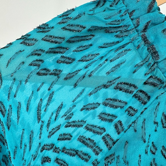 Lilly Pulitzer Caline Silk Top in Teal Clip Long Sleeve size Large NWT - Picture 6 of 14